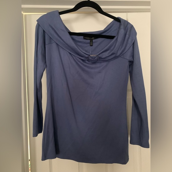 White House Black Market Top - Picture 1 of 3